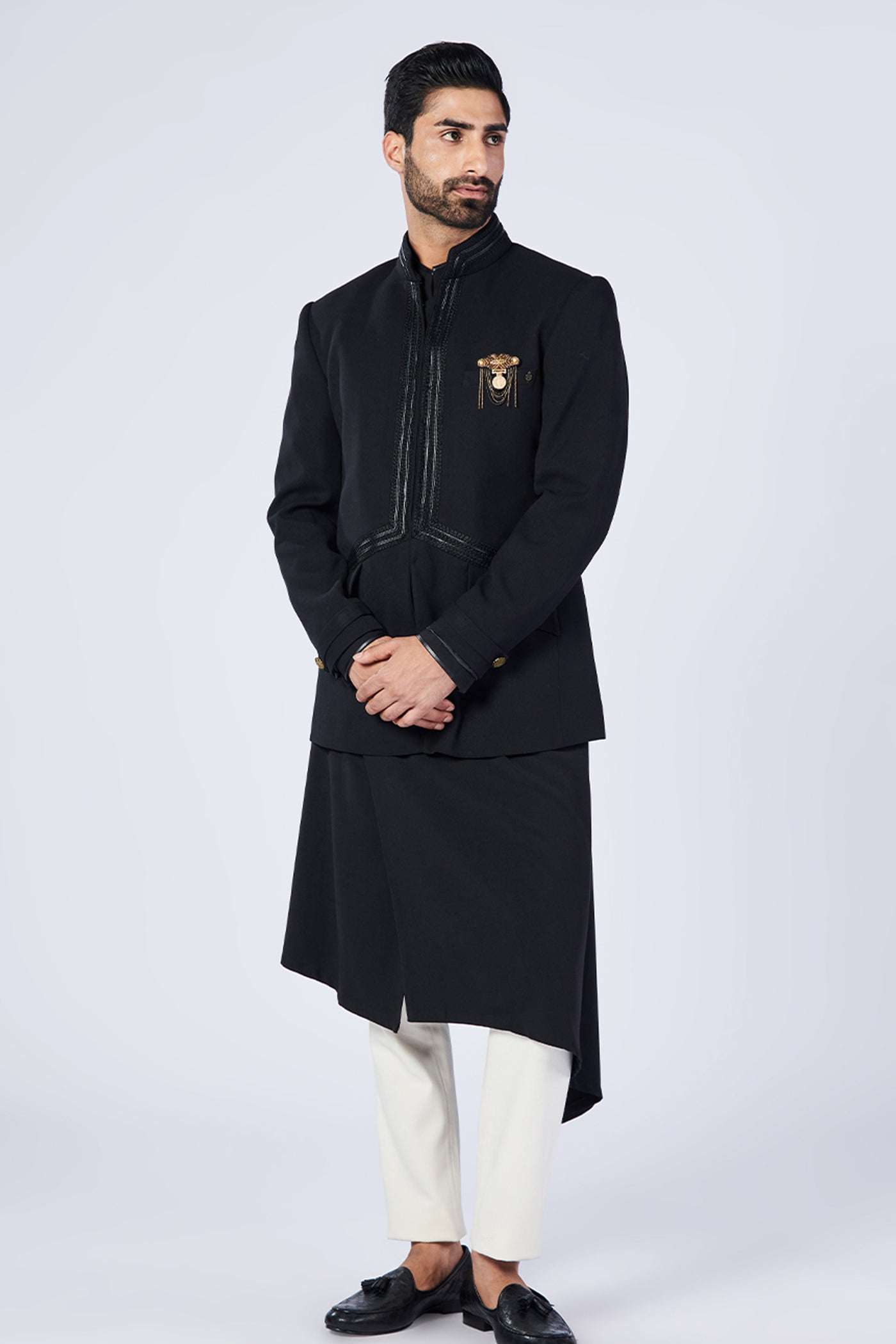 Shantanu & Nikhil Menswear Black Embroidered Bandhgala designer wear online shopping melange singapore