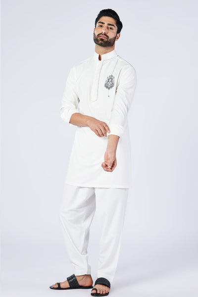 Shantanu & Nikhil Menswear Off White Pleated Pants indian designer wear online shopping melange singapore