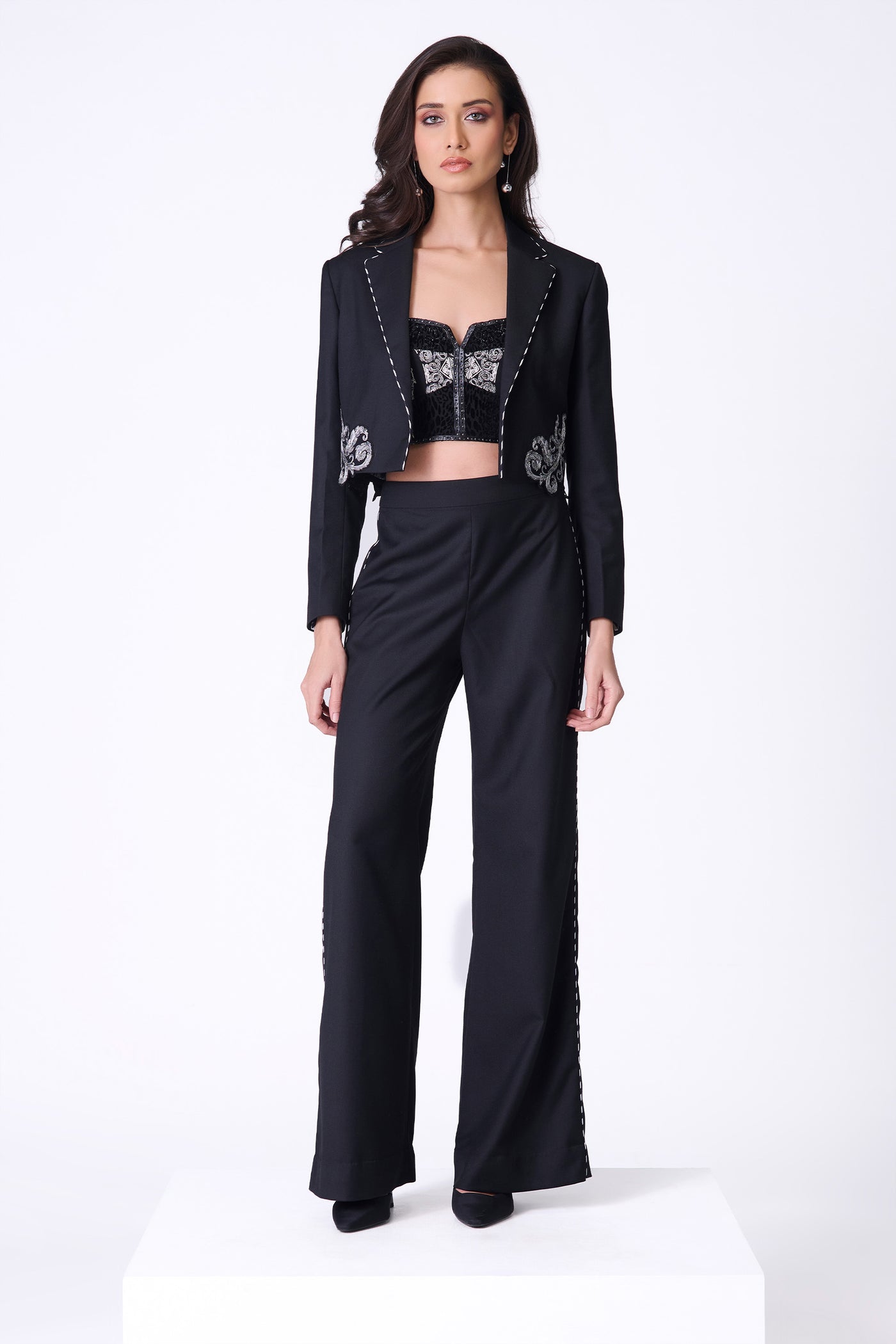 Shantanu & Nikhil Baroque Printed Jacket indian designer wear online shopping melange singapore