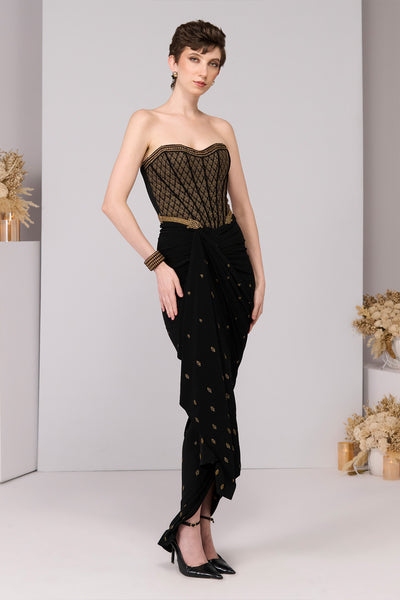 Shantanu & Nikhil Black Adamas Embroidered Gown indian designer wear online shopping melange singapore