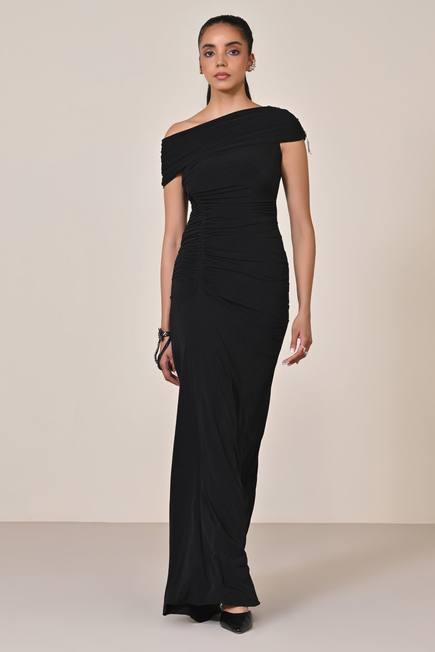 Shantanu & Nikhil Black Off Shoulder Saree Gown indian designer wear online shopping melange singapore