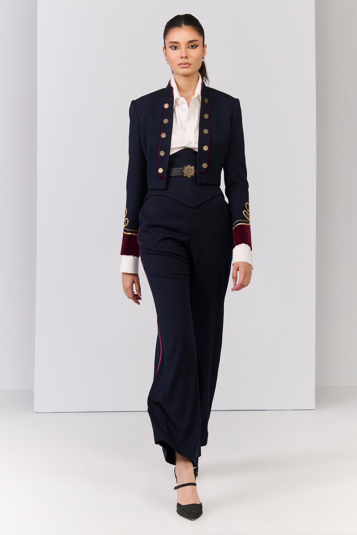Shantanu & Nikhil Celtic Knot Crop Jacket indian designer wear online shopping melange singapore 