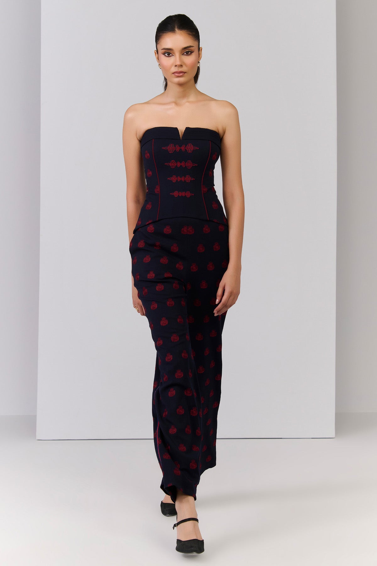 Shantanu & Nikhil Celtic Knot Detailed Corset indian designer wear online shopping melange singapore 
