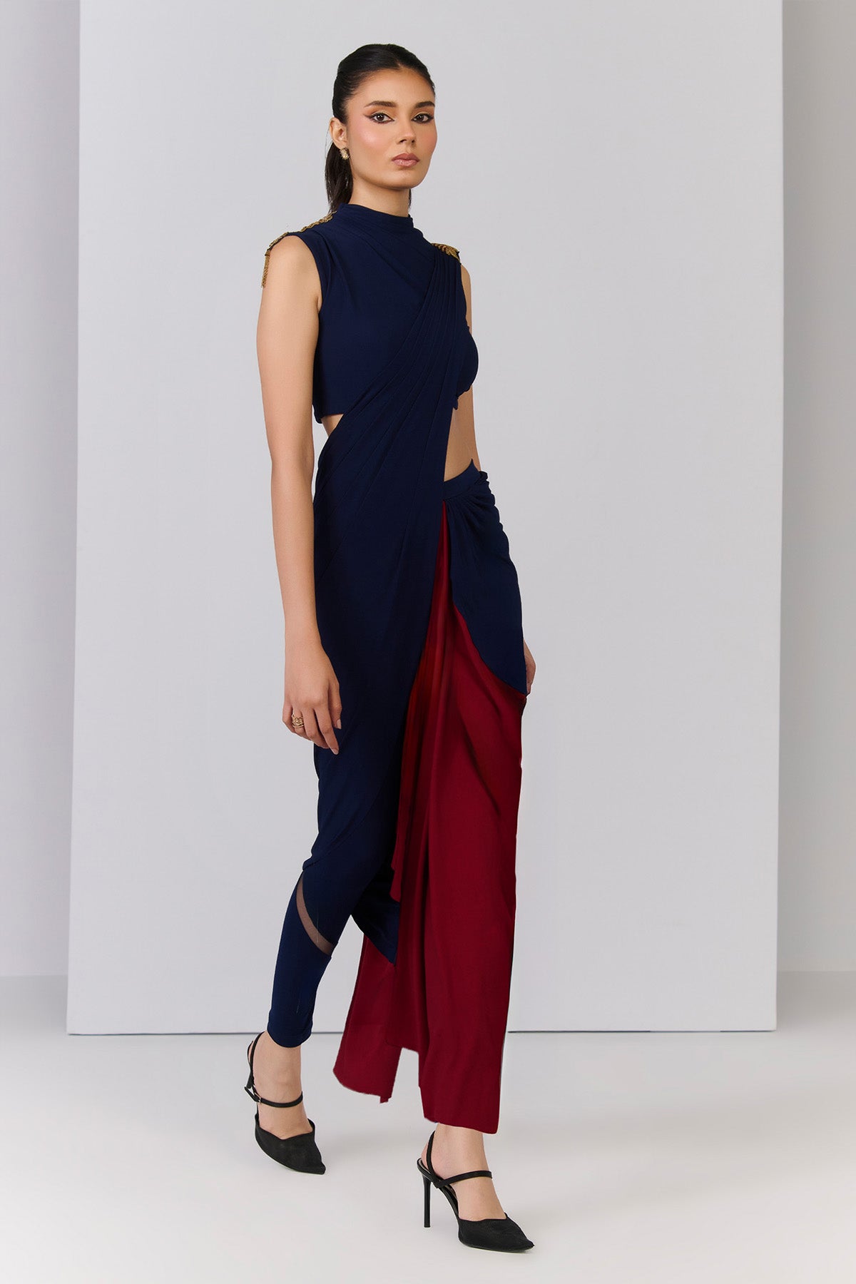 Shantanu & Nikhil Colour-Block Saree Gown indian designer wear online shopping melange singapore 