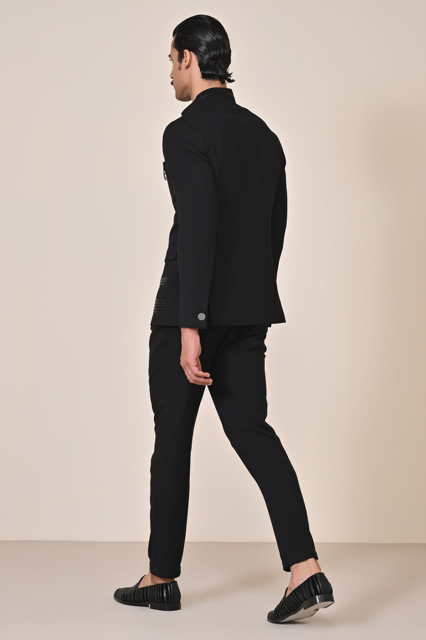 Shantanu & Nikhil Menswear Black Bandhgala with Swarovski Detailing indian designer wear online shopping melange singapore