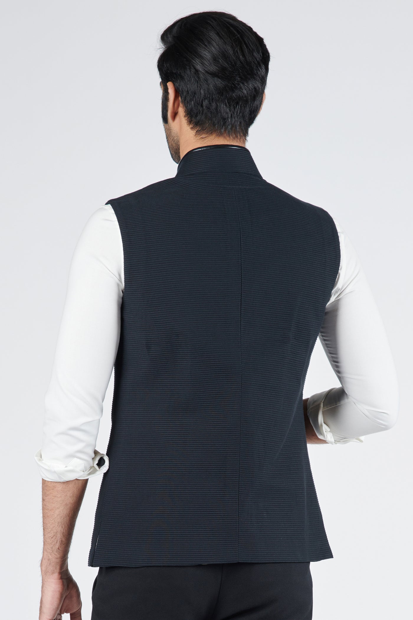 Shantanu & Nikhil Menswear Black Textured Waistcoat indian designer wear online shopping melange singapore