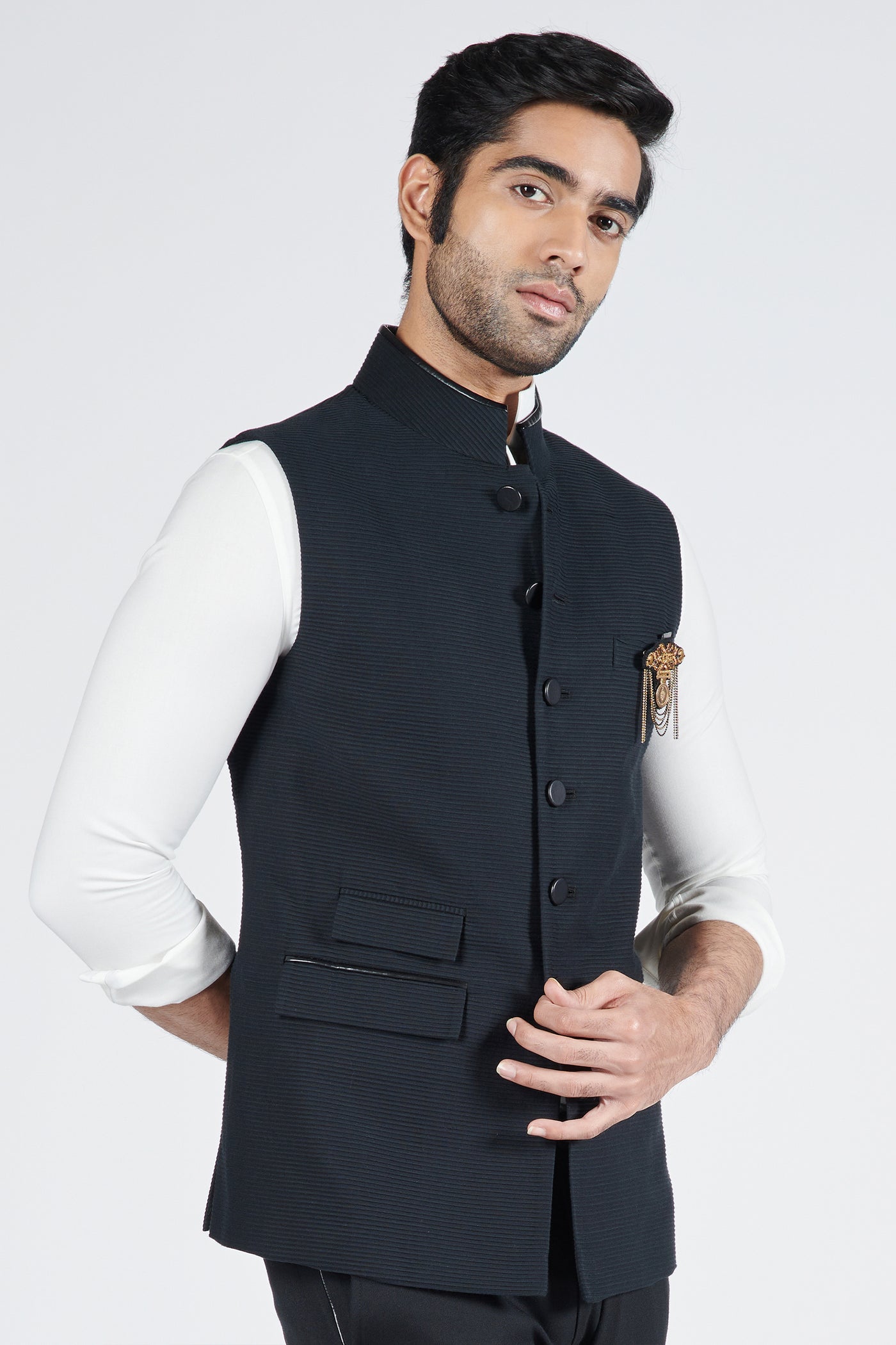 Shantanu & Nikhil Menswear Black Textured Waistcoat indian designer wear online shopping melange singapore