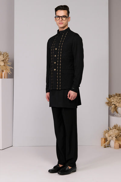 Shantanu & Nikhil Menswear Black Waistcoat With Engraved Embroidered Panel indian designer wear online shopping melange singapore 