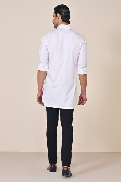 Shantanu & Nikhil Menswear Classic Off White Kurta With Embroidered Crest indian designer wear online shopping melange singapore