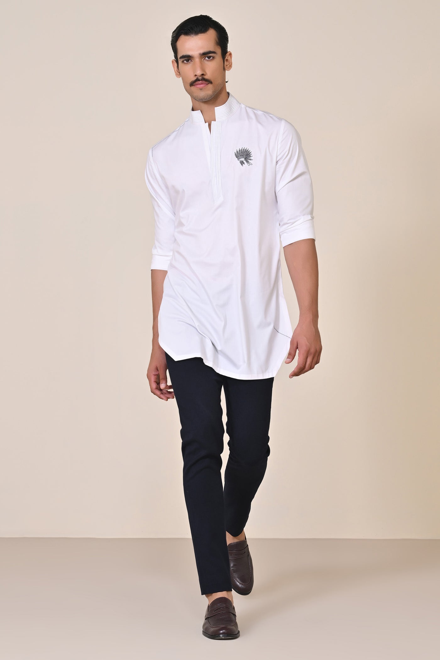 Shantanu & Nikhil Menswear Classic Off White Kurta With Embroidered Crest indian designer wear online shopping melange singapore