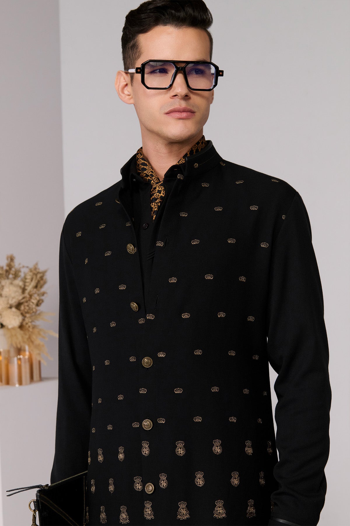 Shantanu & Nikhil Menswear Navy Crest Emrboidery Kurta indian designer wear online shopping melange singapore 