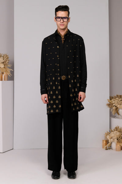 Shantanu & Nikhil Menswear Navy Crest Emrboidery Kurta indian designer wear online shopping melange singapore 