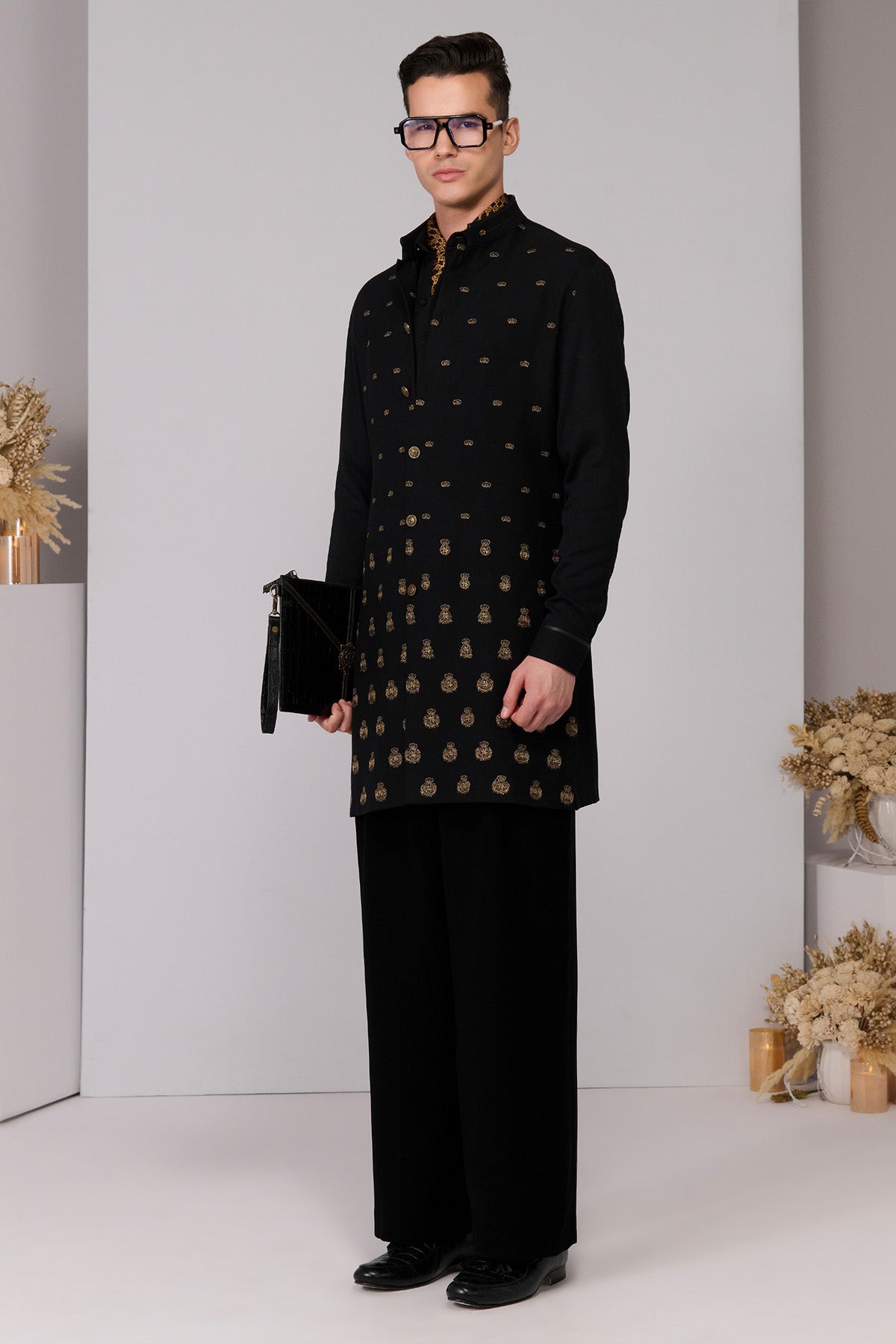 Shantanu & Nikhil Menswear Navy Crest Emrboidery Kurta indian designer wear online shopping melange singapore 