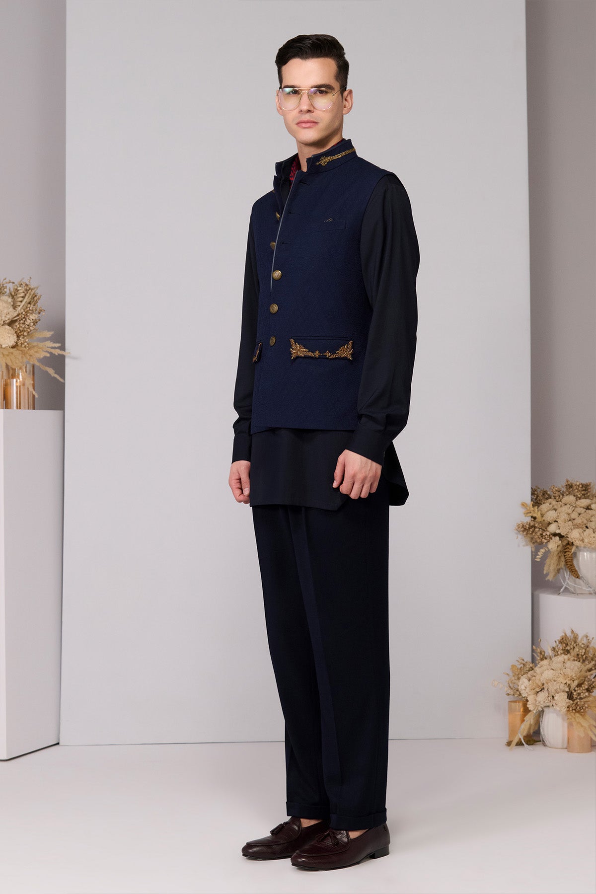 Shantanu & Nikhil Menswear Navy Textured Waistcoat indian designer wear online shopping melange singapore