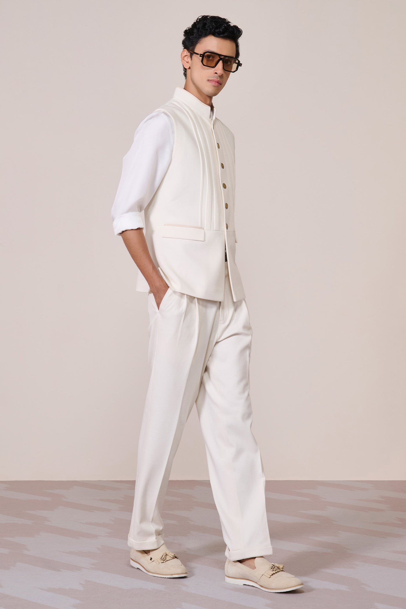 Shantanu & Nikhil Menswear Off white Waistcoat with Metallic Buttons indian designer wear online shopping melange singapore
