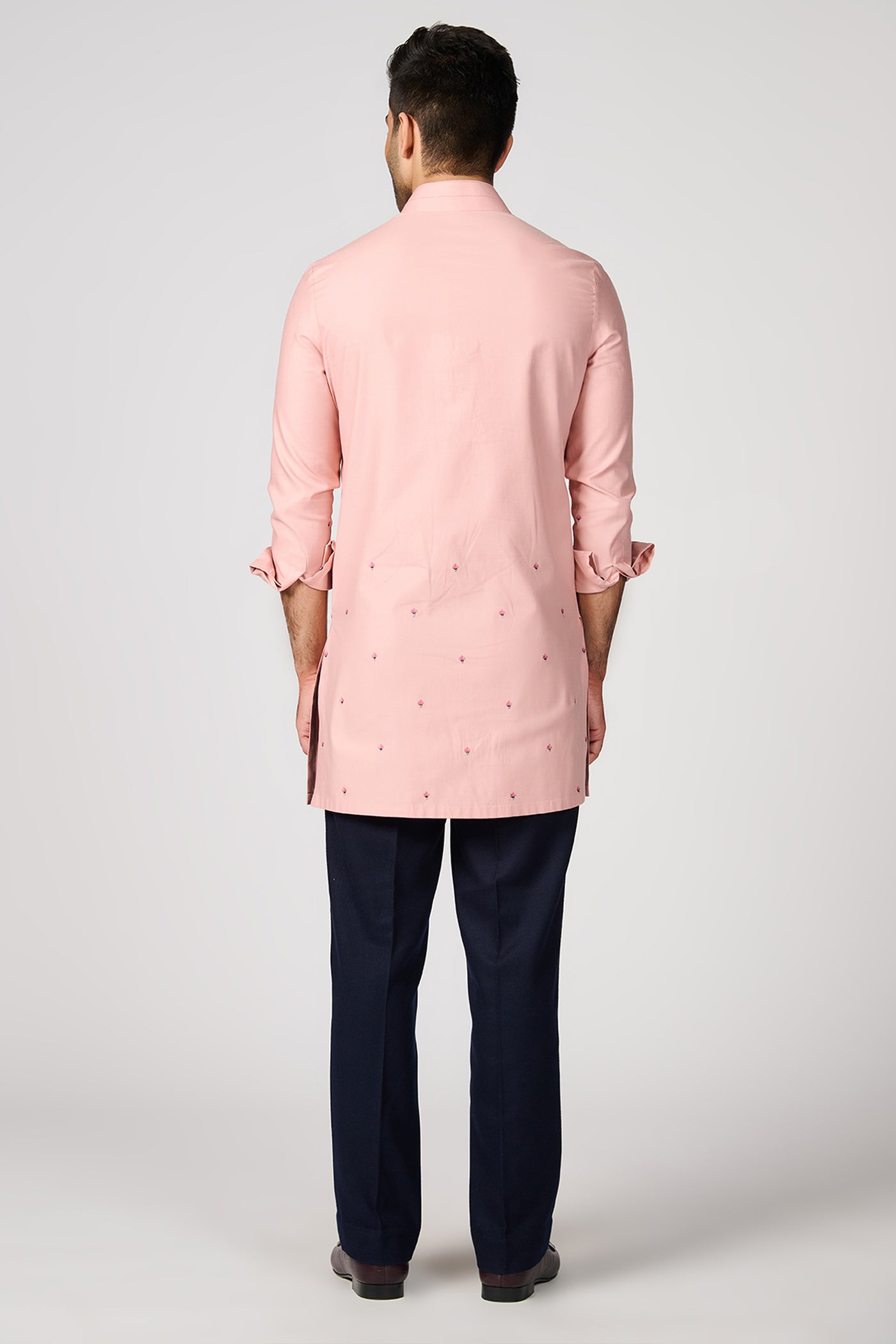 Shantanu & Nikhil Menswear Pink Embroidered Kurta indian designer wear online shopping melange singapore