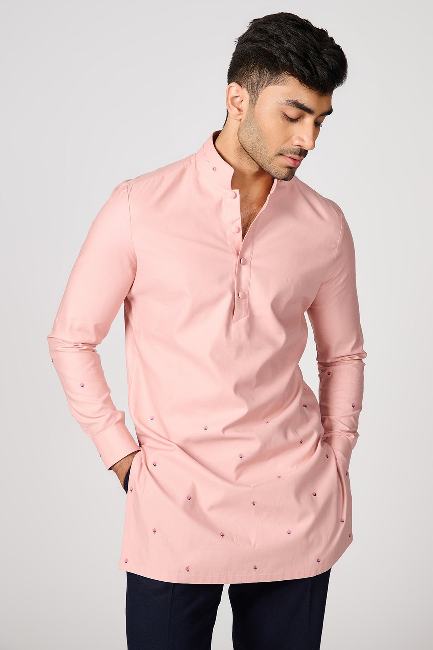 Shantanu & Nikhil Menswear Pink Embroidered Kurta indian designer wear online shopping melange singapore