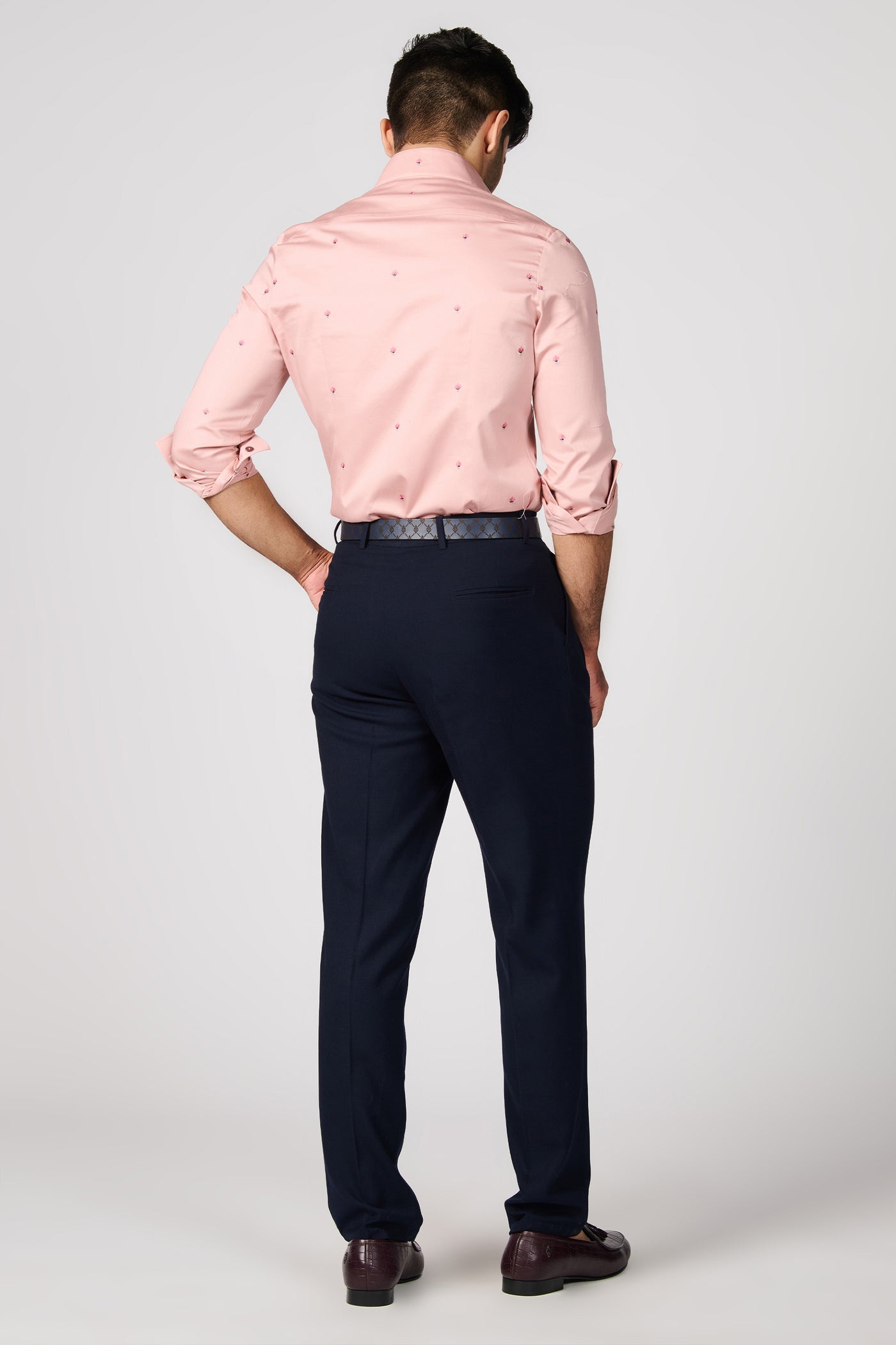 Shantanu & Nikhil Menswear Pink Embroidered Shirt indian designer wear online shopping melange singapore