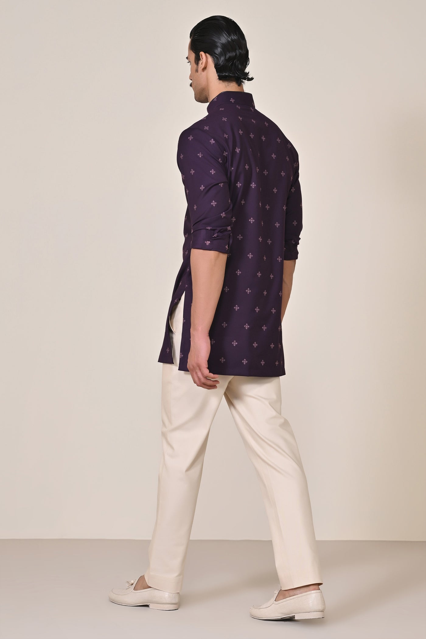 Shantanu & Nikhil Menswear Purple Thread-Embroidered Kurta indian designer wear online shopping melange singapore