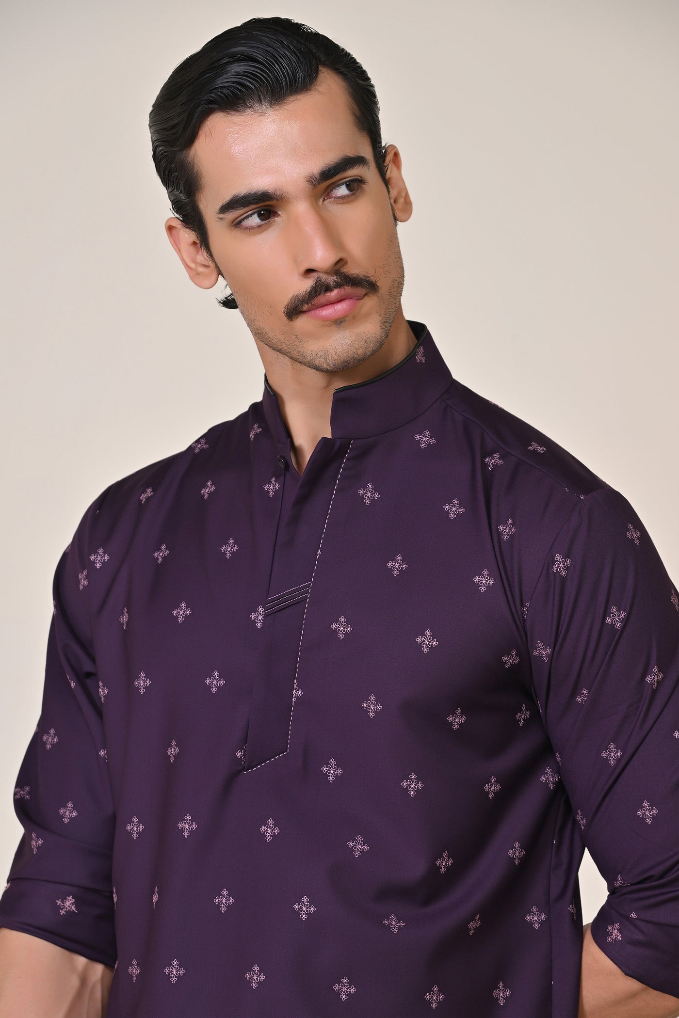 Shantanu & Nikhil Menswear Purple Thread-Embroidered Kurta indian designer wear online shopping melange singapore