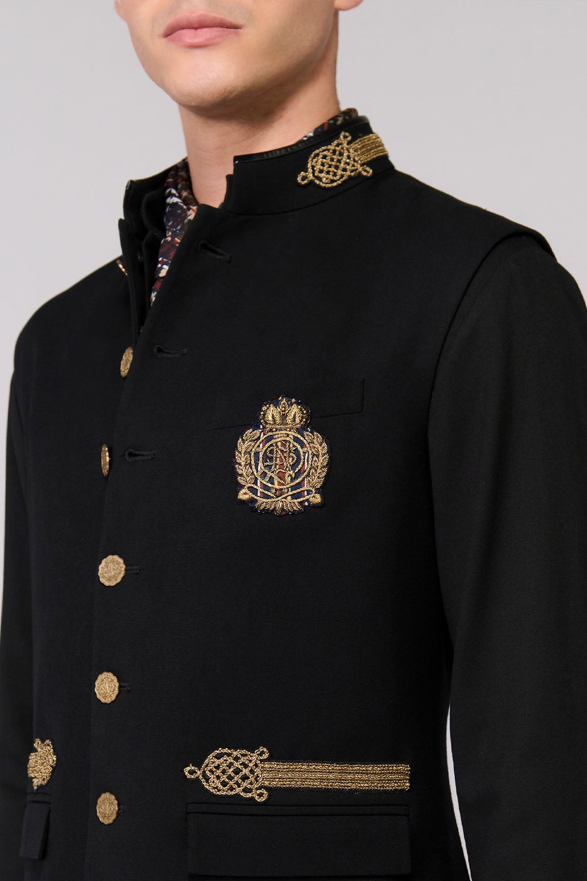 Shantanu & Nikhil Menswear Regal Black Waistcoat indian designer wear online shopping melange singapore 