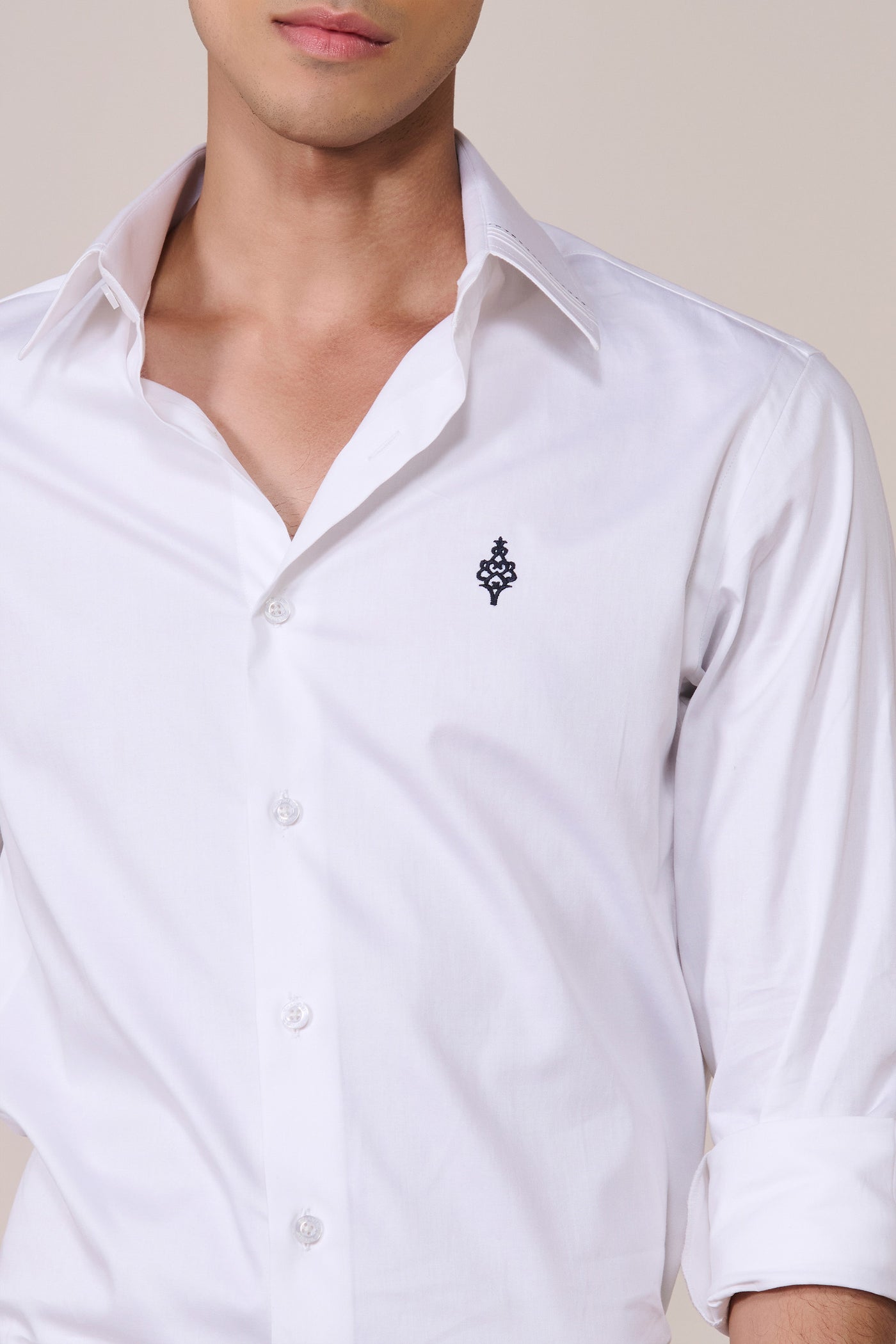 Shantanu & Nikhil Menswear White Giza Cotton Shirt indian designer wear online shopping melange singapore
