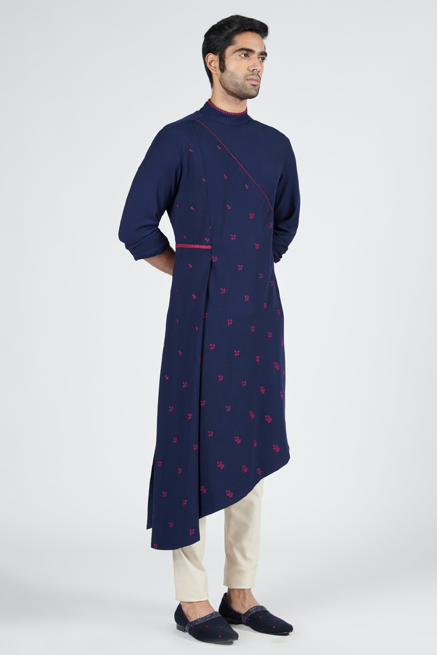 Shantanu & Nikhil Navy Asymmetric Thread Work Kurta indian designer wear online shopping melange singapore