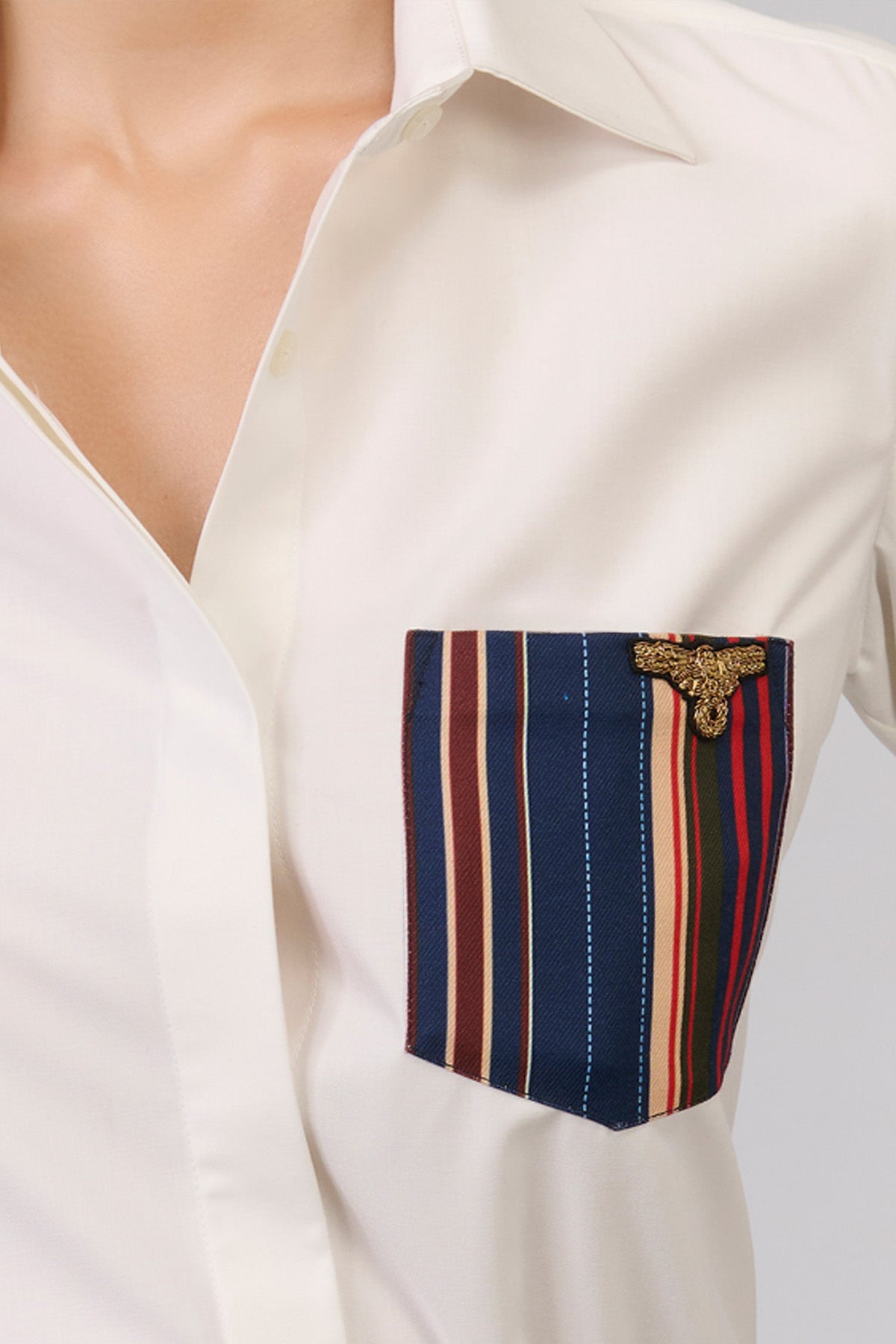 Shantanu & Nikhil Off-White Shirt With Printed Pocket indian designer wear online shopping melange singapore 