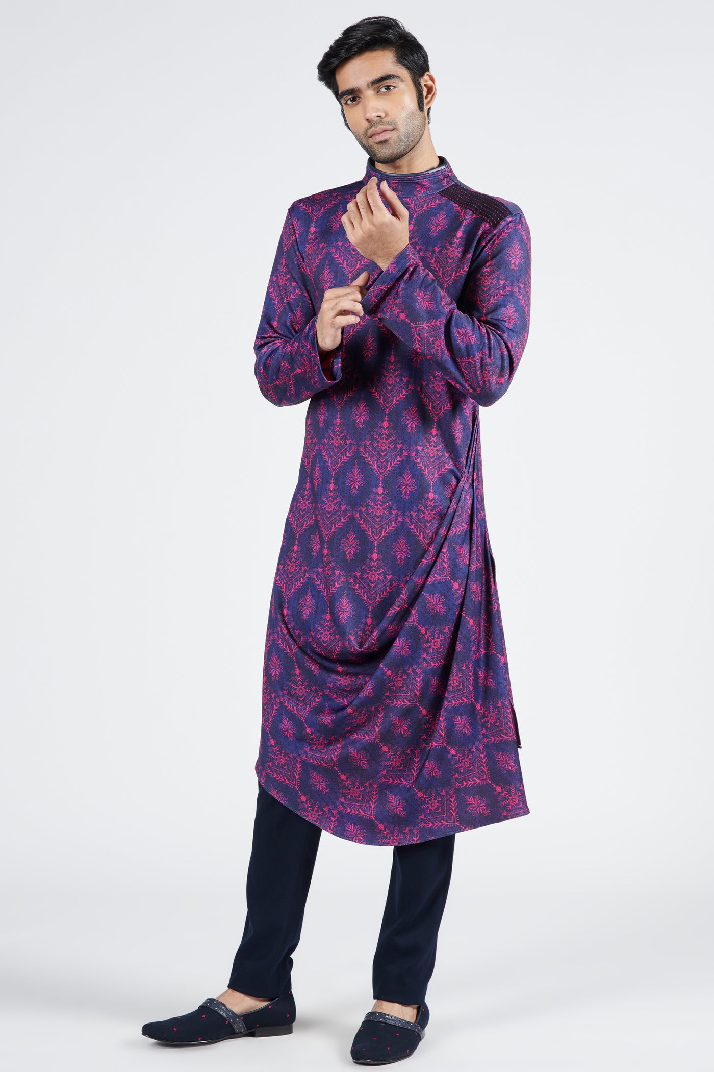 Shantanu & Nikhil Printed Raised Neck Kurta indian designer wear online shopping melange singapore