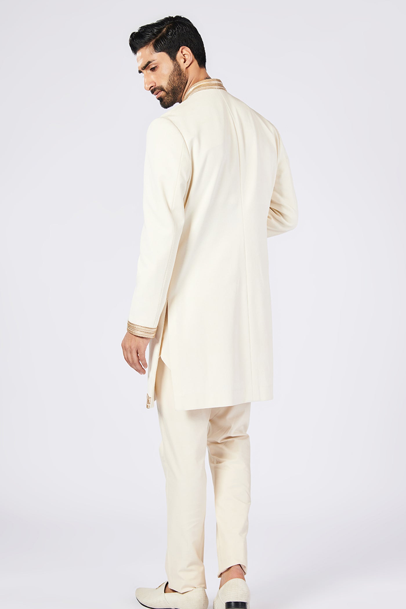 Shantanu and Nikhil Menswear Off-White Jacket Sherwani indian designer wear online shopping melange singapore