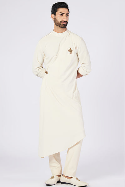 Shantanu and Nikhil Menswear Off-White Side Drape Kurta indian designer wear online shopping melange singapore