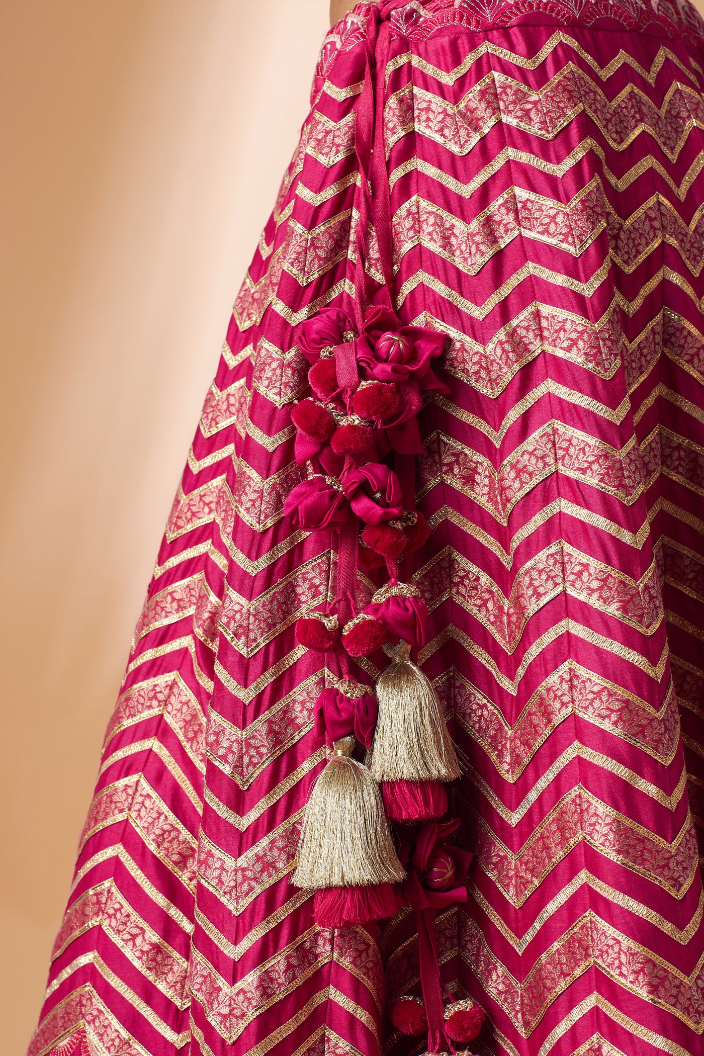 Simar Dugal Ek Taar Lehenga Fuschia Pink indian designer wear online shopping melange singapore
