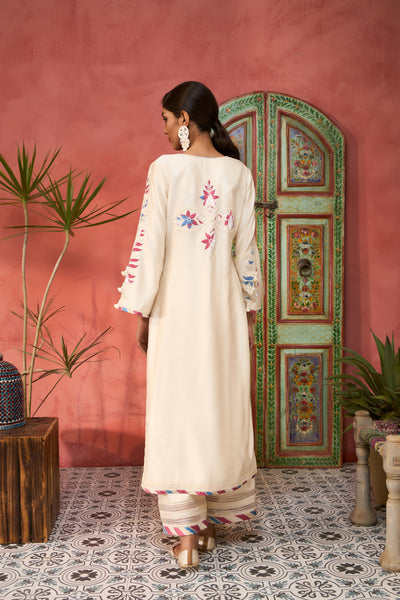 Simar Dugal Ikat Applique Long Kurta With Pants Ivory indian designer wear online shopping melange singapore
