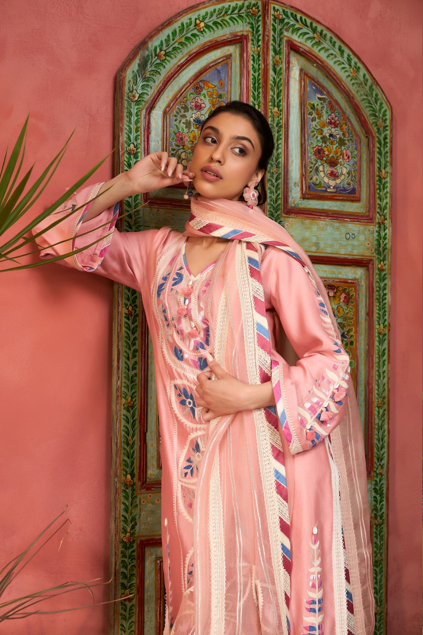 Simar Dugal Ikat Applique Long Kurta With Pants Pink indian designer wear online shopping melange singapore