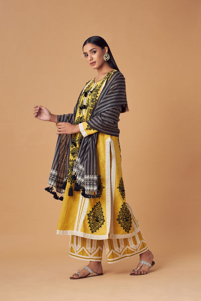Simar Dugal Jessica A-line Kurta With Pants Yellow indian designer wear online shopping melange singapore