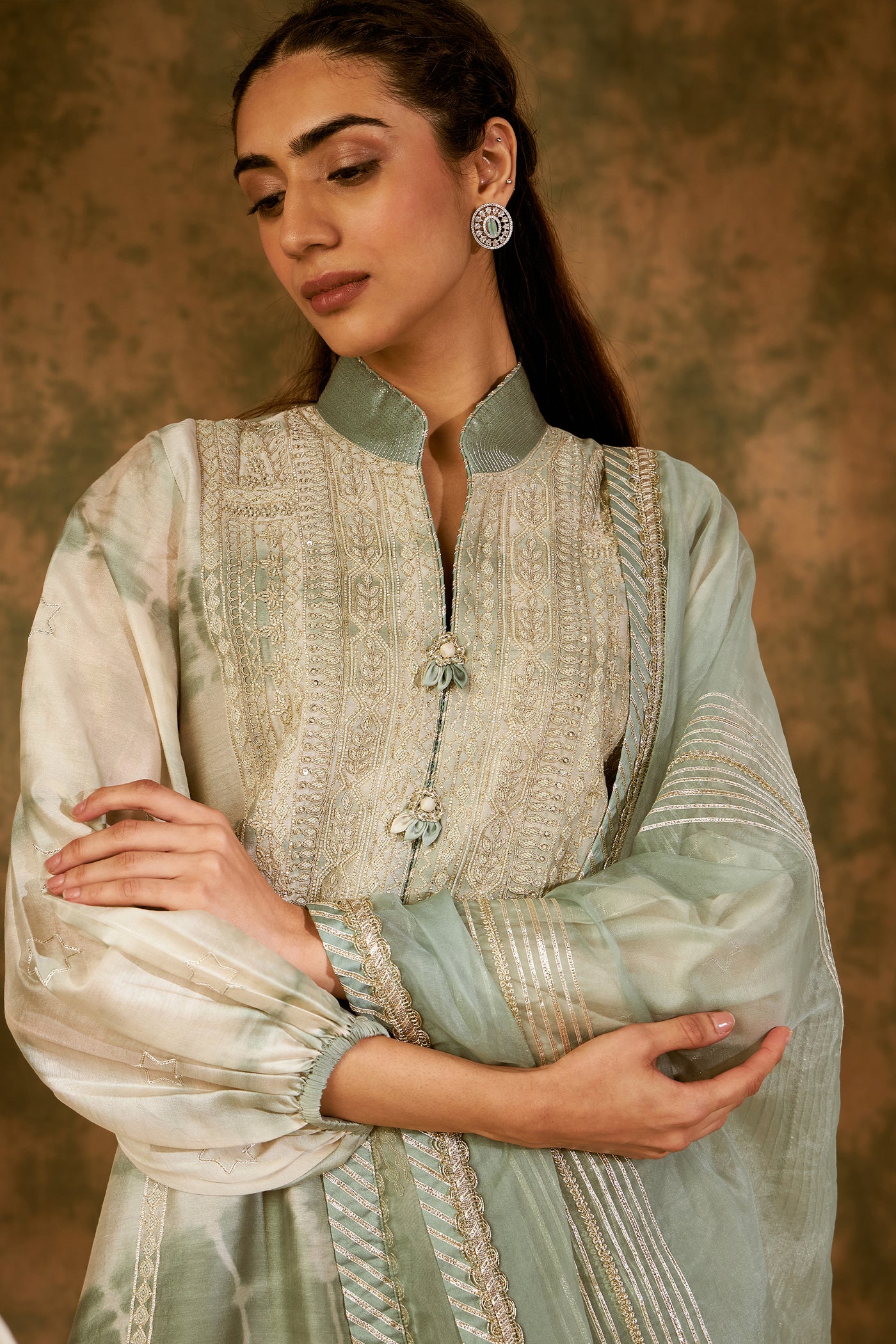 Simar Dugal Nakshi Clamp Balloon Sleeved Long Kurta With Pants Sea Green indian designer wear online shopping melange singapore