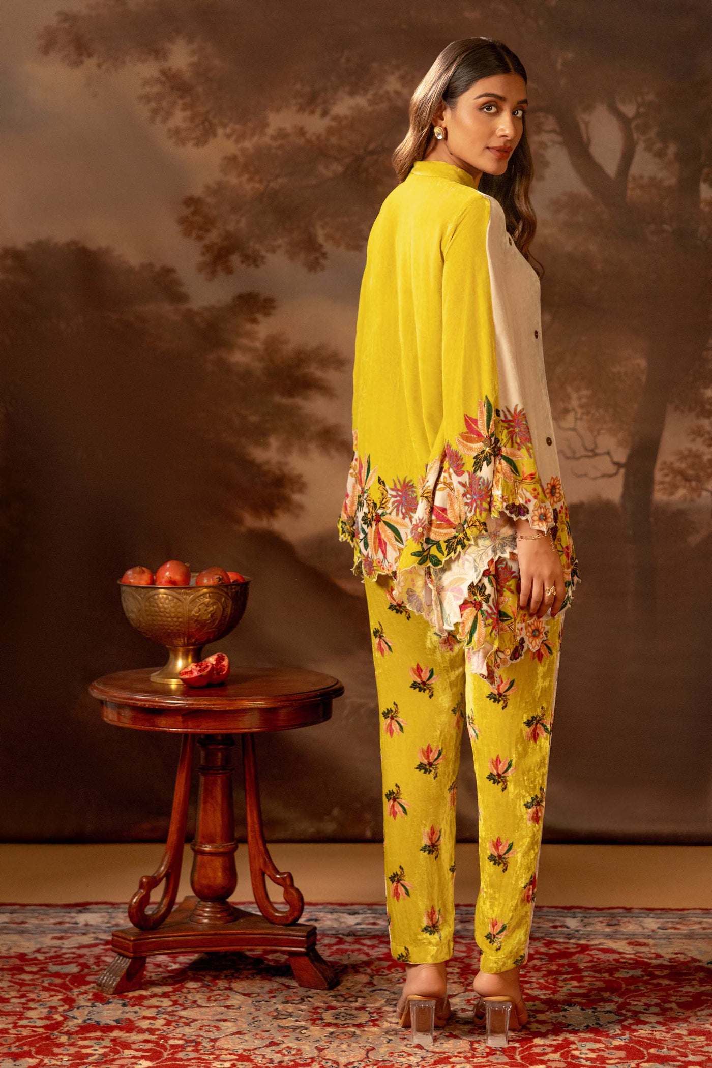 Sougat Paul Aarani Embroidered Co-ord Set indian designer wear online shopping melange singapore