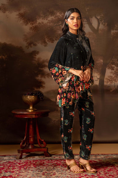 Sougat Paul Aarani Embroidered Co-ord Set Black indian designer wear online shopping melange singapore
