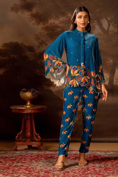 Sougat Paul Aarani Embroidered Co-ord Set Blue indian designer wear online shopping melange singapore