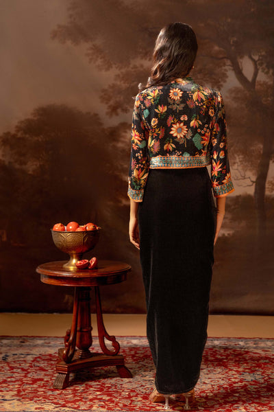 Sougat Paul Aarani Embroidered Drape Skirt Set indian designer wear online shopping melange singapore