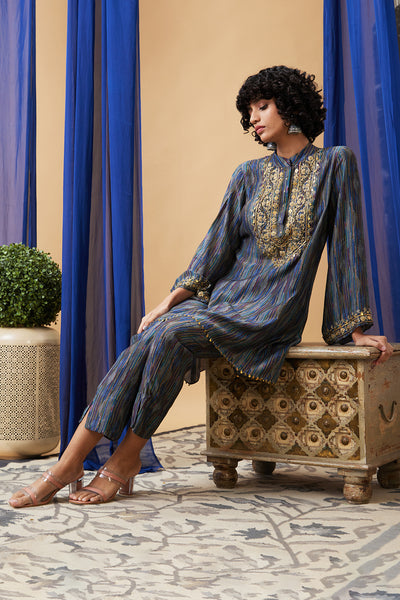 Sougat Paul Elara Embroidered Kurta Set indian designer wear online shopping melange singapore