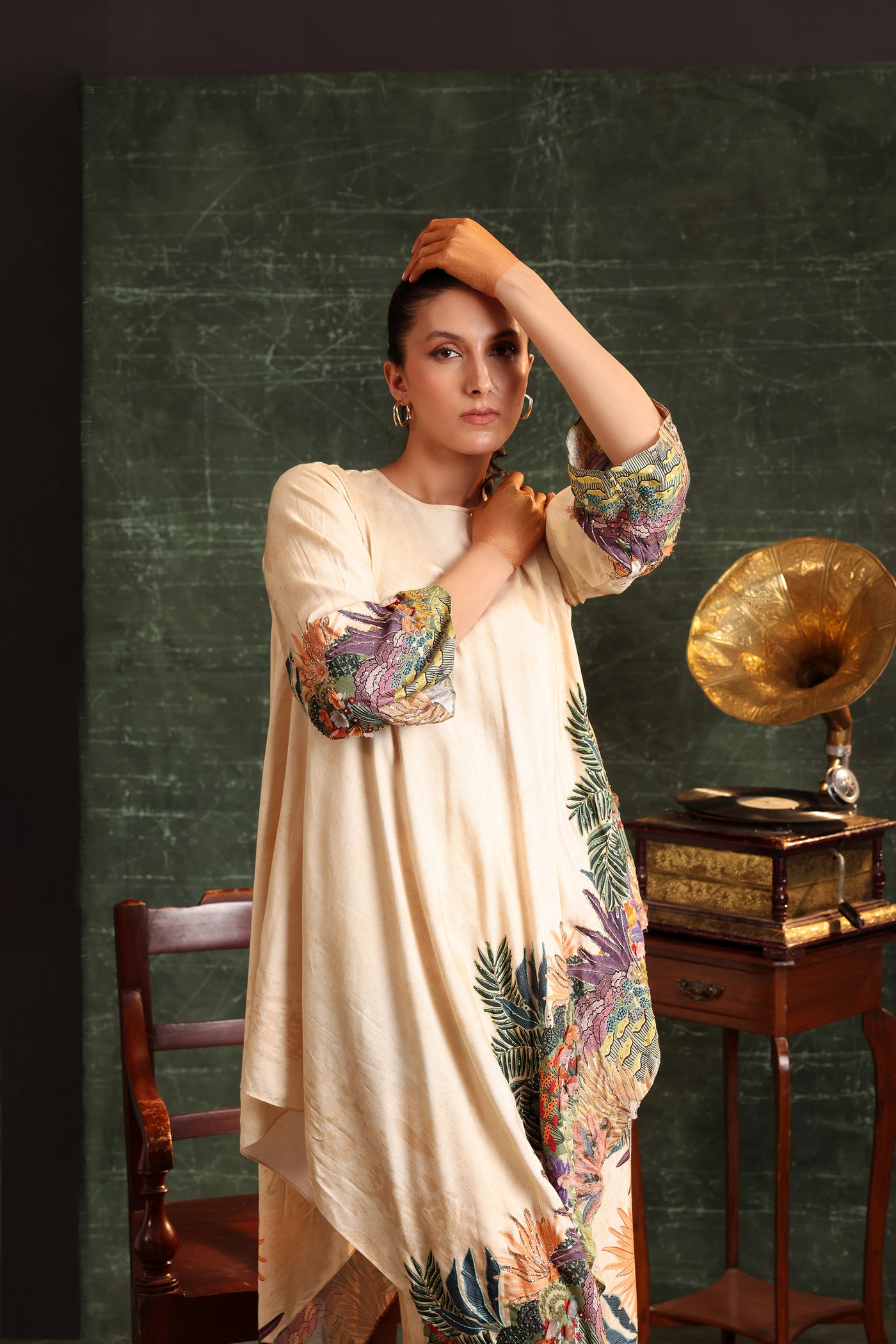 Sougat Paul Kaira Embellished Asymmetric Kurta Set indian designer wear online shopping melange singapore