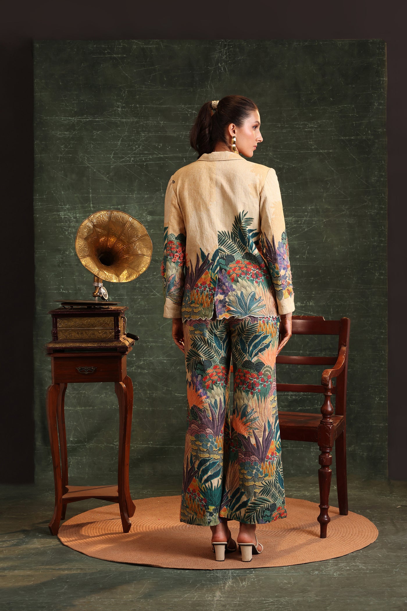 Sougat Paul Kaira Embroidered Blazer Set indian designer wear online shopping melange singapore