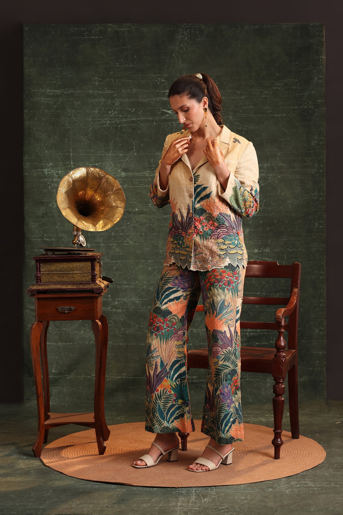 Sougat Paul Kaira Embroidered Blazer Set indian designer wear online shopping melange singapore