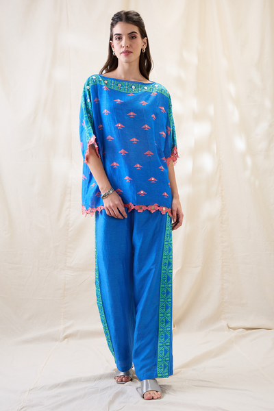 Sougat Paul Kitchra Appliqued Kimono Co-ord Set Indian designer wear online shopping melange singapore