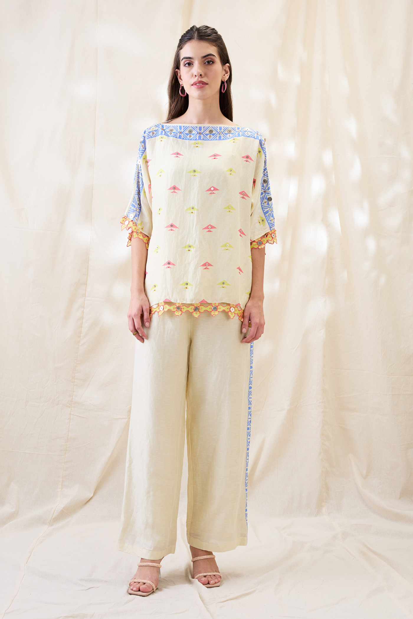 Sougat Paul Kitchra Appliqued Kimono Co-ord Set Indian designer wear online shopping melange singapore
