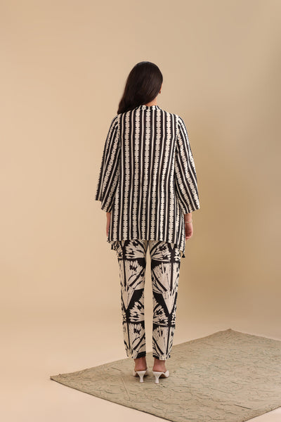 Sougat Paul Naqsh Embellished Co-ord Set Black White indian designer wear online shopping melange singapore