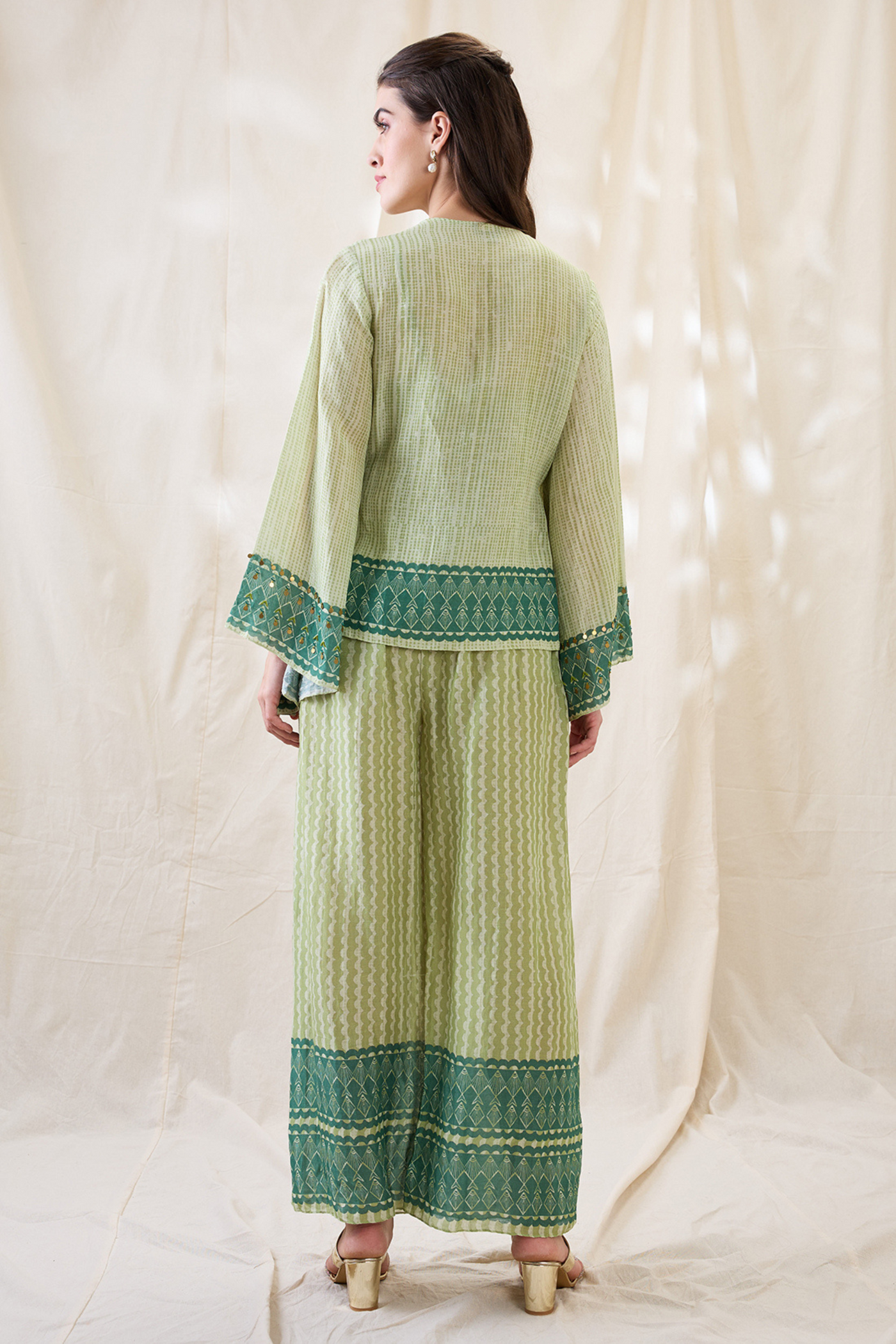 Sougat Paul Noorani Embellished Angarkha Set Indian designer wear online shopping melange singapore
