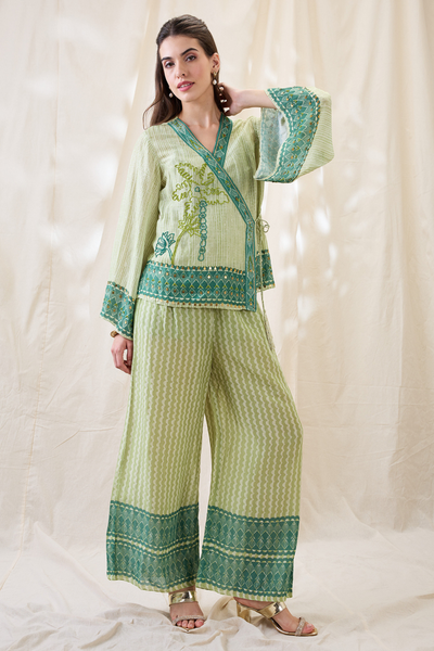 Sougat Paul Noorani Embellished Angarkha Set Indian designer wear online shopping melange singapore
