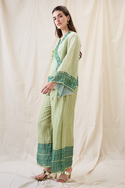 Sougat Paul Noorani Embellished Angarkha Set Indian designer wear online shopping melange singapore
